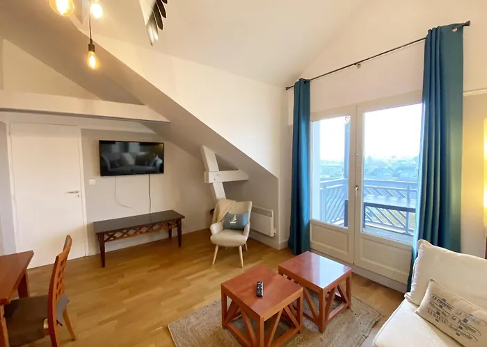 Plein Sud Les Pieds Dans L'eau *